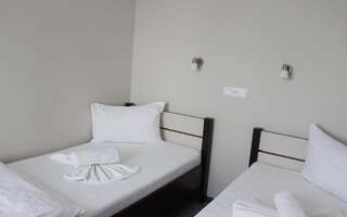 Отель Hotel City Кошалин Стандартный двухместный номер с 2 отдельными кроватями-2
